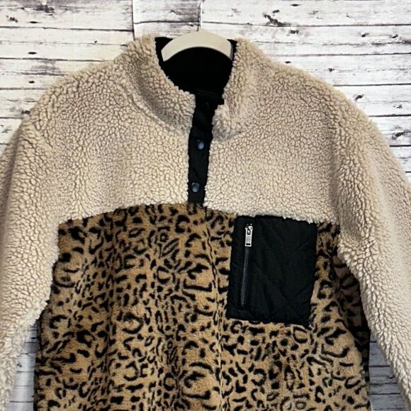 Rails Saga Leopard Print Teddy 1/4 Zip Pullover Jacket - Picture 7 of 12